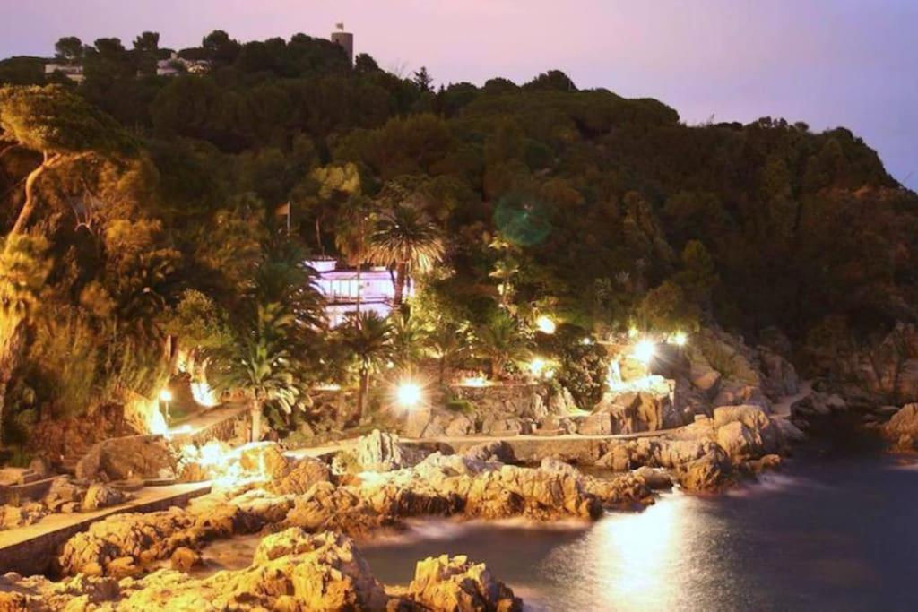 Somriu Apartament Fenals Platja 滨海略雷特 外观 照片